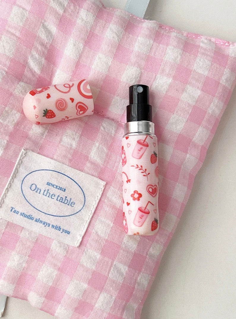 Flower perfume dispenser bottle