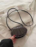 Shell Shoulder Bag (Chocolate)