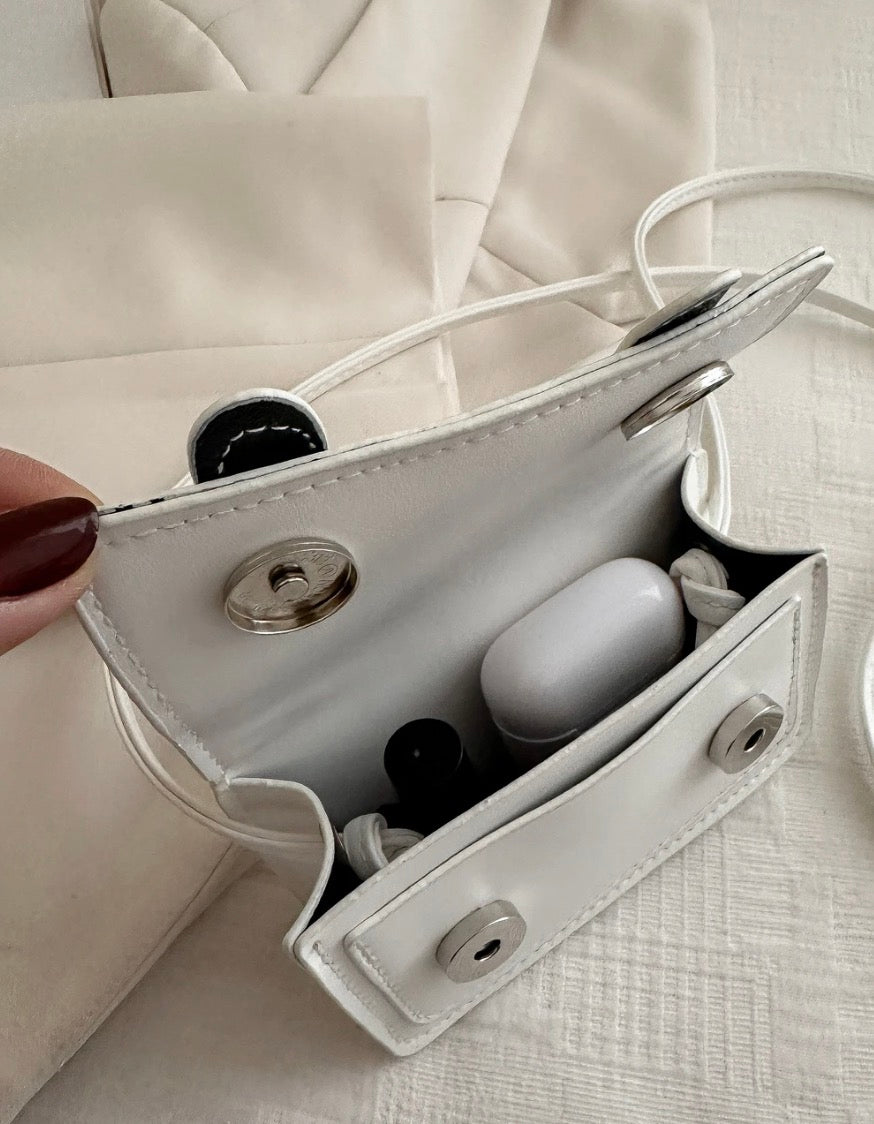 Adjustable Buckle Shoulder Bag